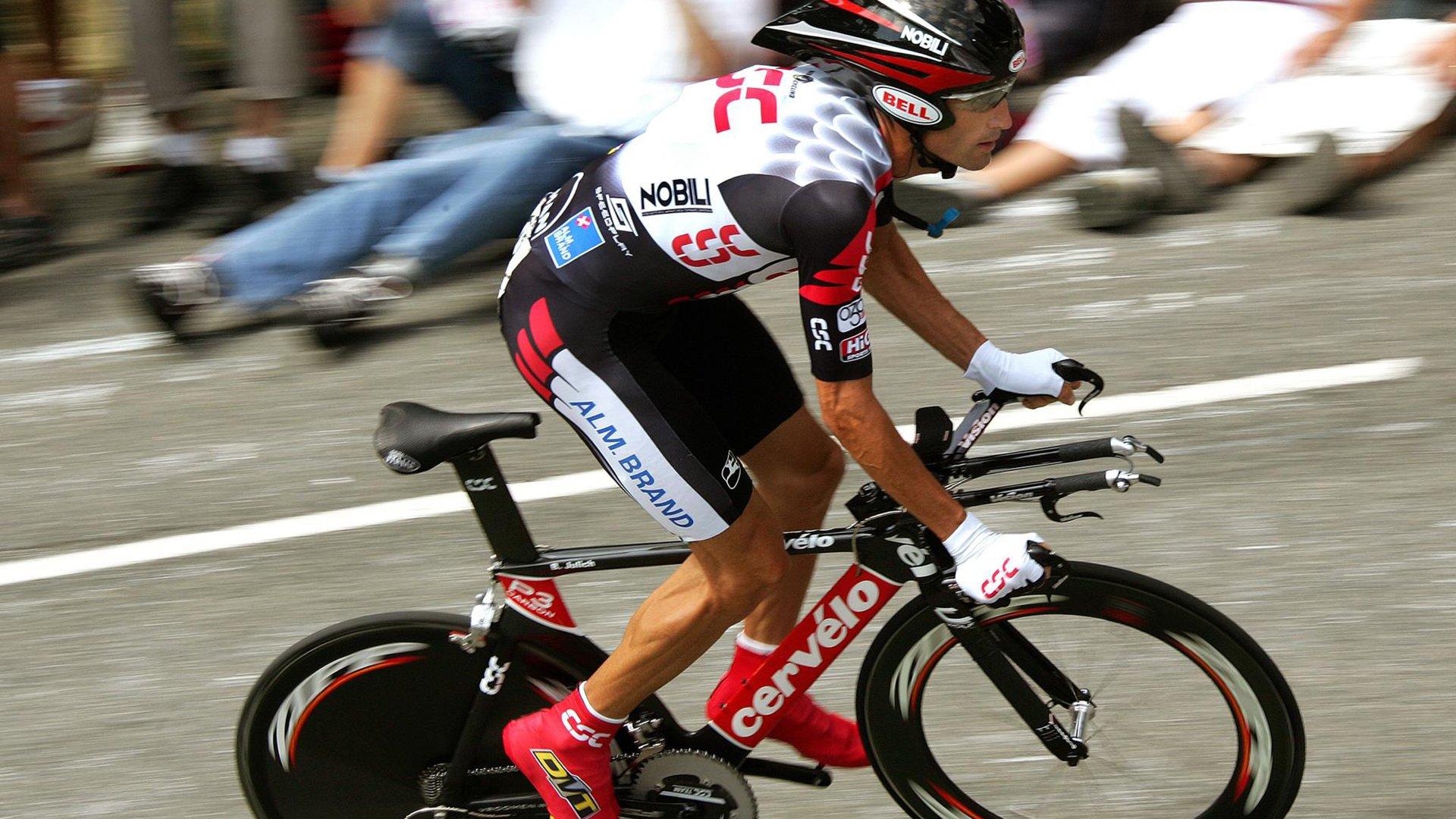 严益唯深度解析，大连人战术革命，就压着打哲学如何催生速度奇迹