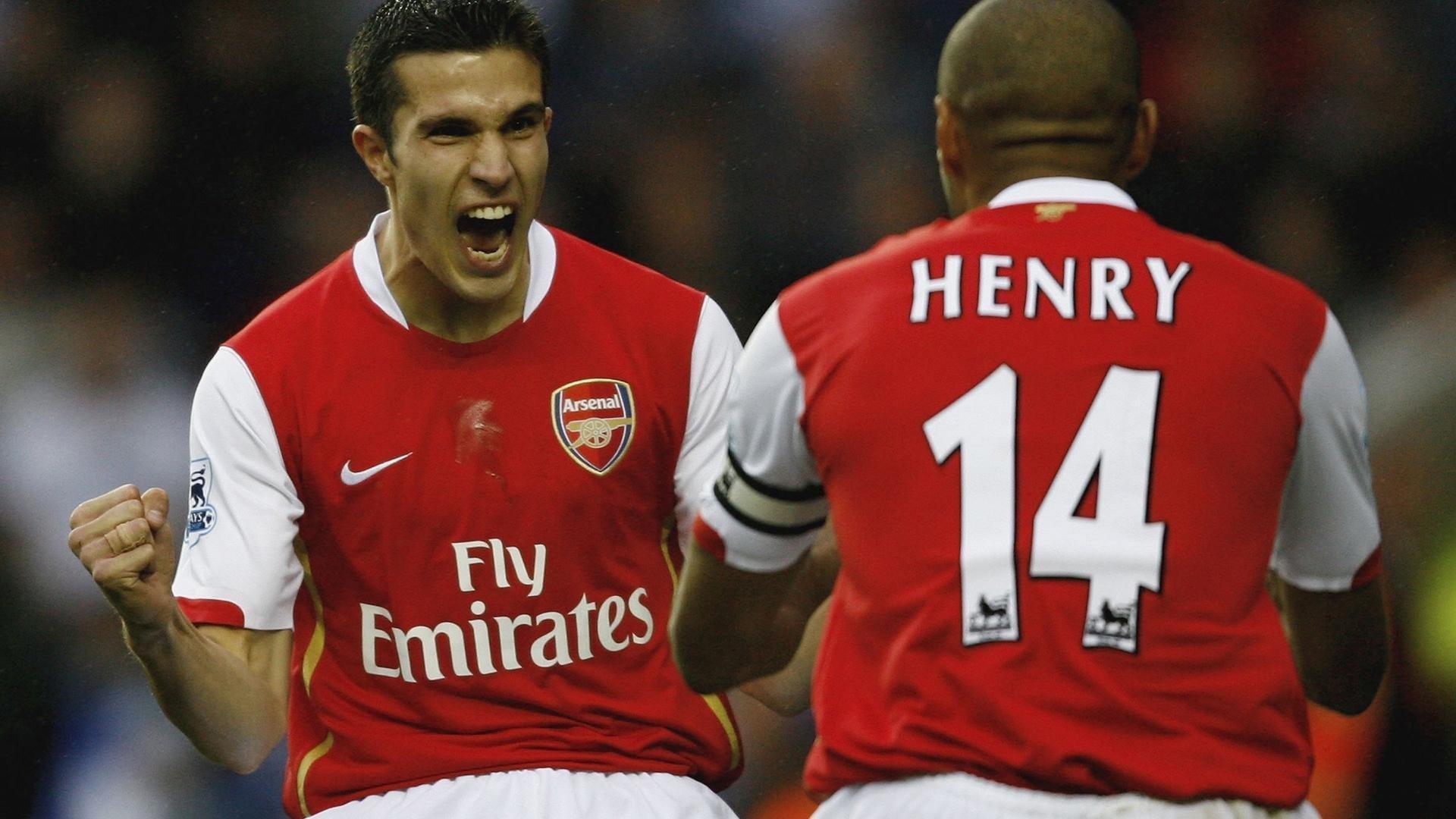 拜仁夏窗转会盘点，净收益615万欧，雅克松压哨加盟，迪亚斯成标王引领阵容革新