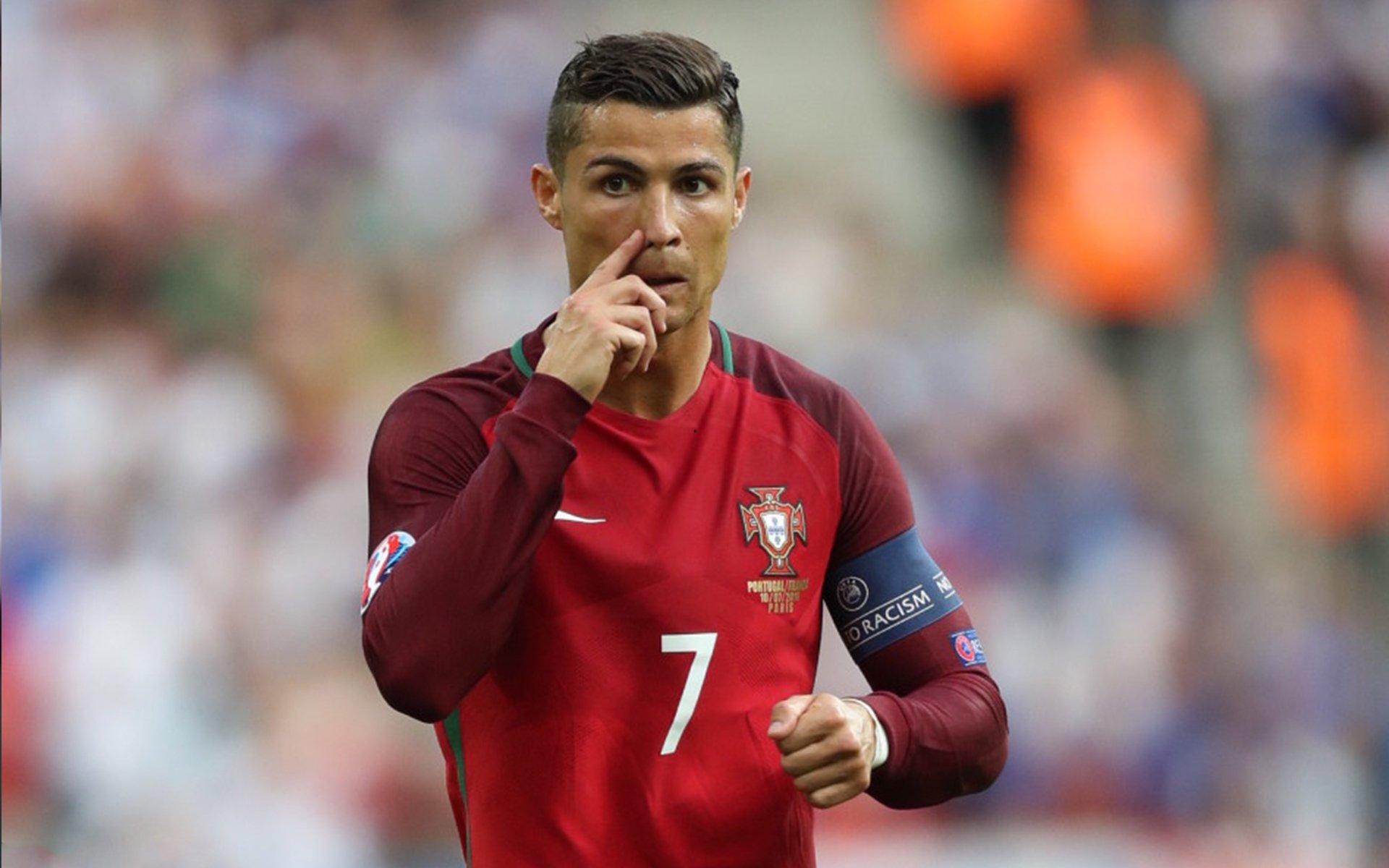 绿茵传奇再续新章 克鲁伊维特家族一周三子齐破门 诠释虎父无犬子现代足球佳话